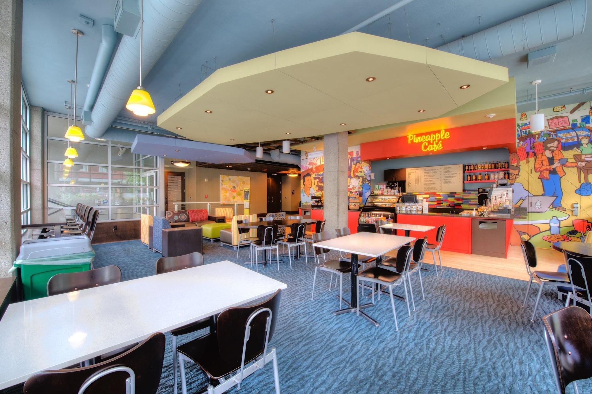 Staypineapple, Watertown Hotel, University District Seattle Exterior photo